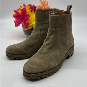 Lucky Brand Olive Suede Ankle Boots Size 8 MCB8360H